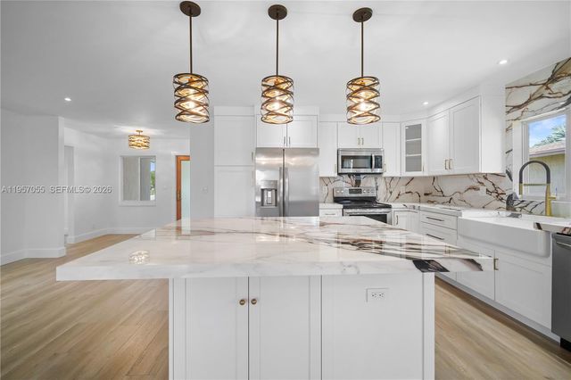 13826 Kaiser Trl, Delray Beach, FL 33484