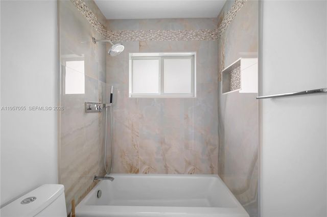 13826 Kaiser Trl, Delray Beach, FL 33484