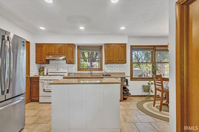 1639 S Sycamore Court, Bloomington, IN 47401