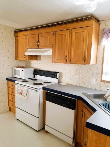 2016 LAKE LINDA CIRCLE, Lutz, FL 33558