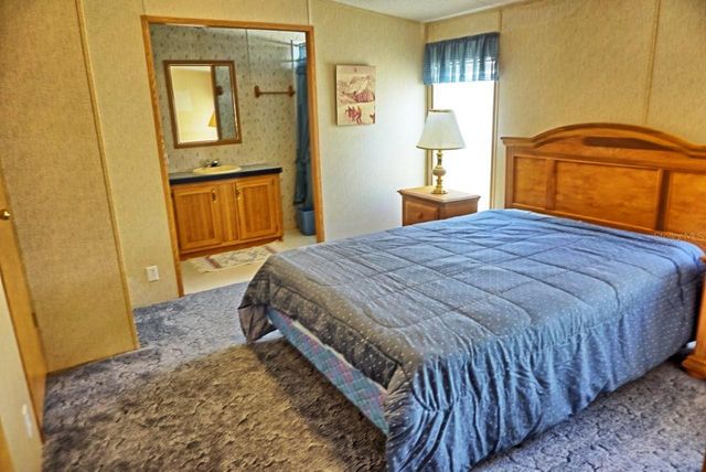 2016 LAKE LINDA CIRCLE, Lutz, FL 33558