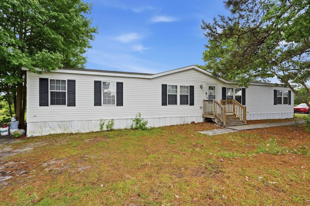 219 Weyburn St., Myrtle Beach, SC 29579 — exterior