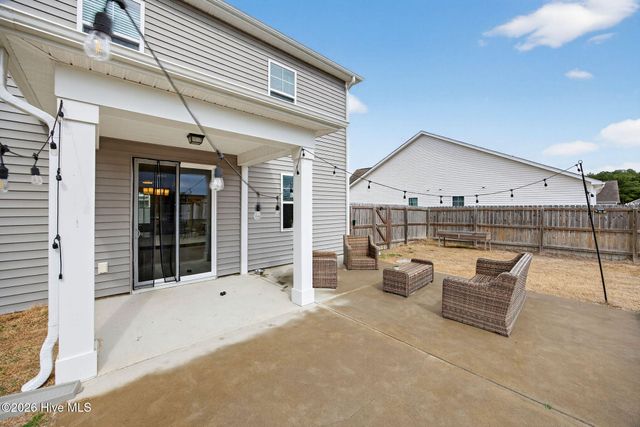 79 Colonial Heights Drive, Hampstead, NC 28443