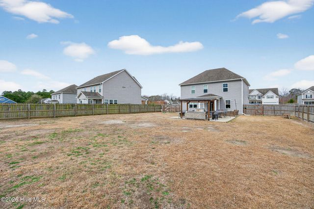 79 Colonial Heights Drive, Hampstead, NC 28443