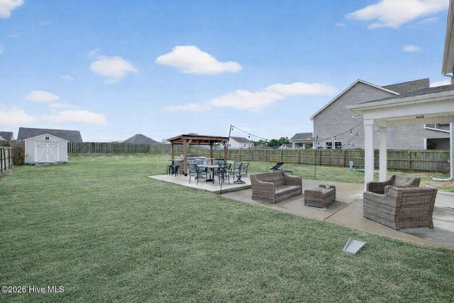 79 Colonial Heights Drive, Hampstead, NC 28443