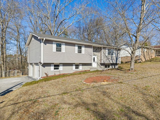 132 Brownwood Circle, Ringgold, GA 30736