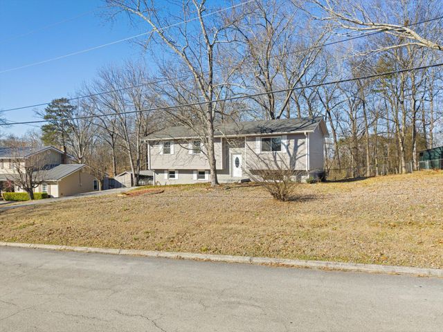 132 Brownwood Circle, Ringgold, GA 30736
