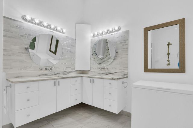 1726 Nature Court, Palm Beach Gardens, FL 33410