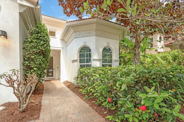 1726 Nature Court, Palm Beach Gardens, FL 33410
