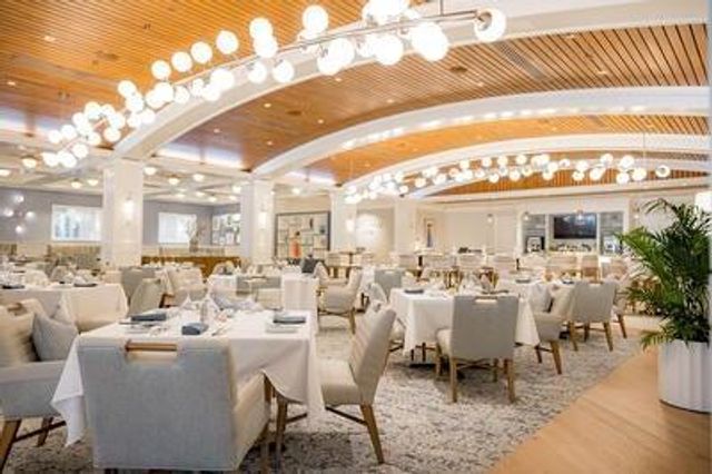 114 Palm Point Circle C, Palm Beach Gardens, FL 33418