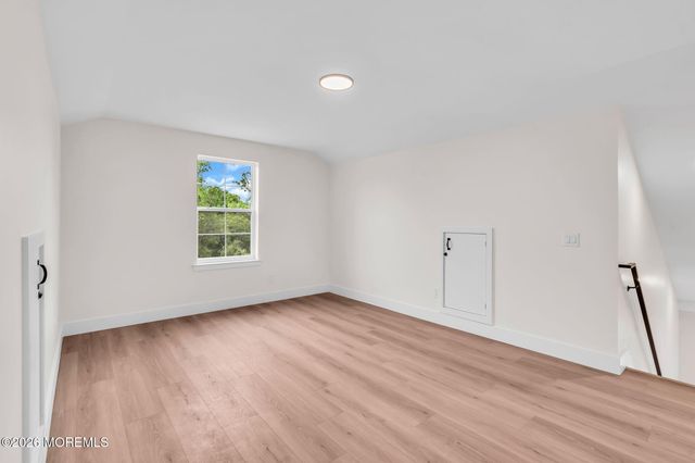 173 Inlet Avenue, Stafford, NJ 08050