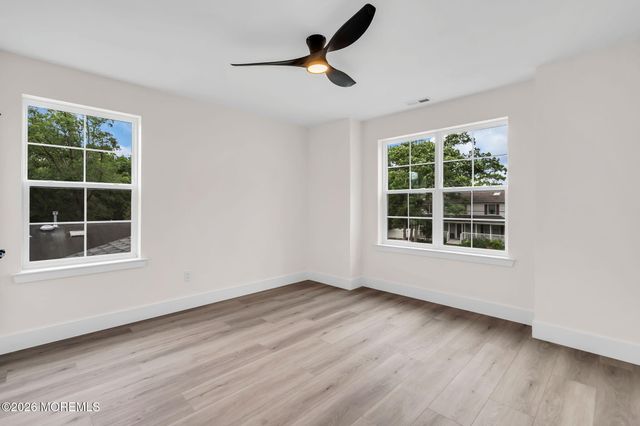 173 Inlet Avenue, Stafford, NJ 08050