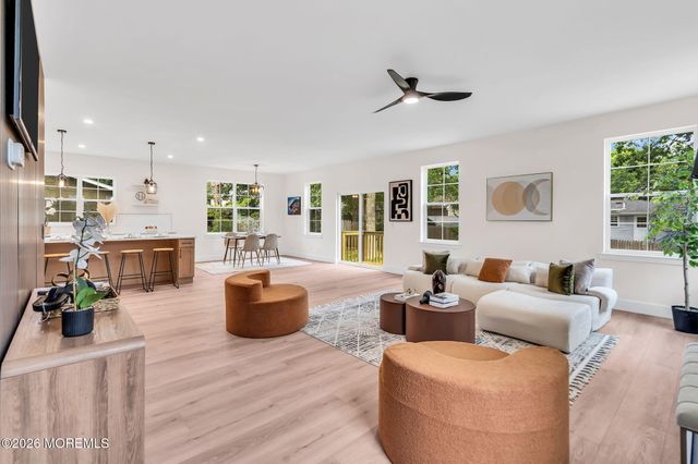 173 Inlet Avenue, Stafford, NJ 08050