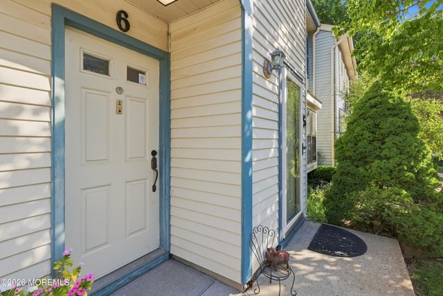 3 Eastwick Court, Freehold, NJ 07728