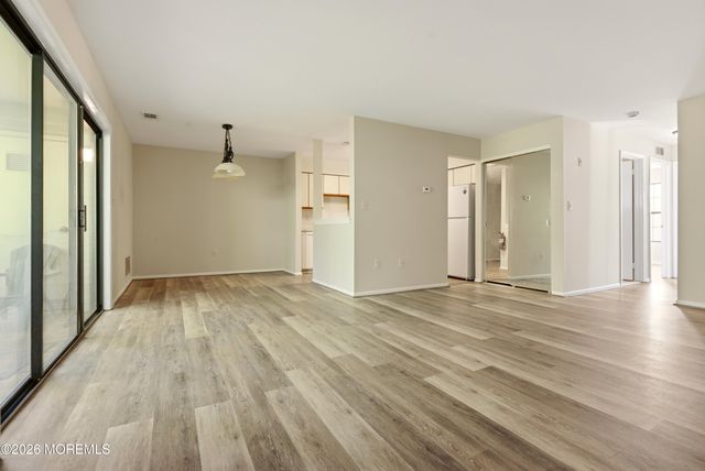 3 Eastwick Court, Freehold, NJ 07728