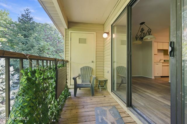 3 Eastwick Court, Freehold, NJ 07728