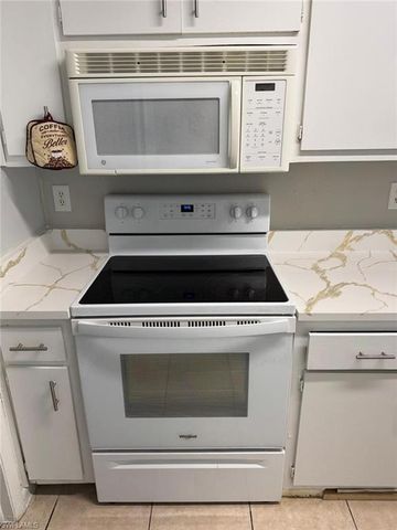 3004 Santa Barbara BLVD A - B, Cape Coral, FL 33914