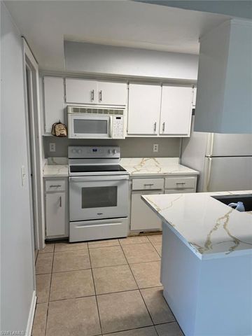 3004 Santa Barbara BLVD A - B, Cape Coral, FL 33914