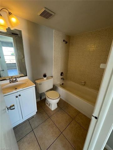 3004 Santa Barbara BLVD A - B, Cape Coral, FL 33914