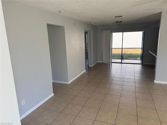 3004 Santa Barbara BLVD A - B, Cape Coral, FL 33914