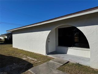 3004 Santa Barbara BLVD A - B, Cape Coral, FL 33914