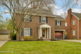 2331 Barrington Drive, Toledo, OH 43606