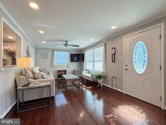 108 W HAWTHORNE DR, La Plata, MD 20646