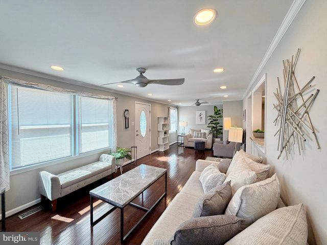 108 W HAWTHORNE DR, La Plata, MD 20646