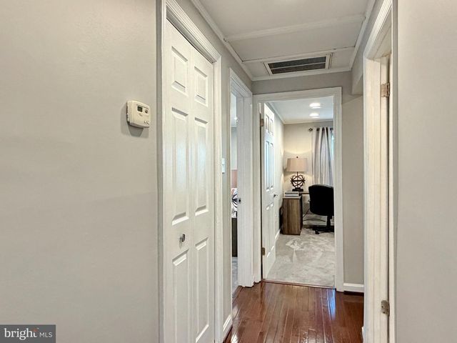 108 W HAWTHORNE DR, La Plata, MD 20646