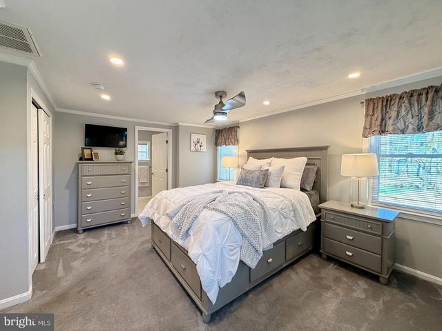 108 W HAWTHORNE DR, La Plata, MD 20646
