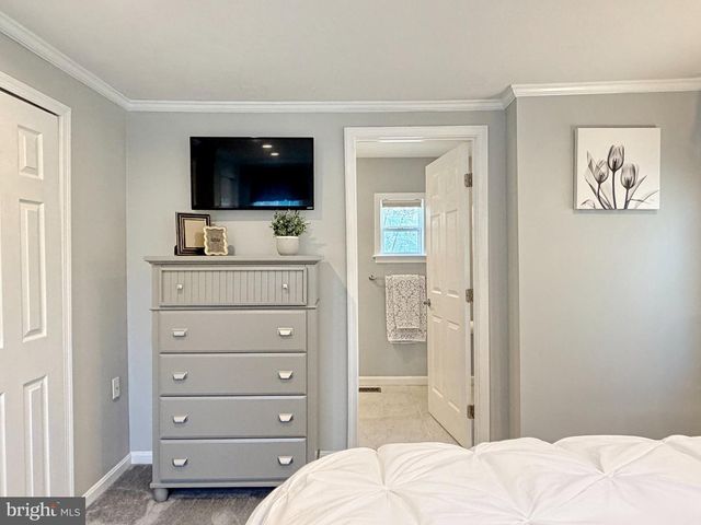 108 W HAWTHORNE DR, La Plata, MD 20646