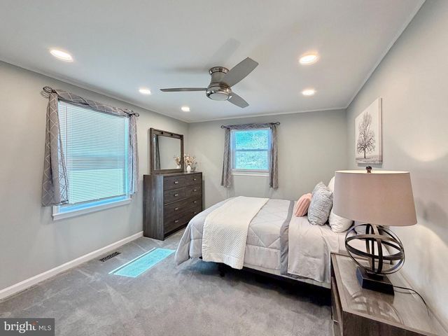 108 W HAWTHORNE DR, La Plata, MD 20646
