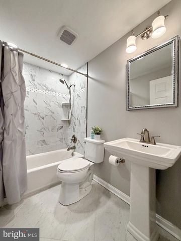 108 W HAWTHORNE DR, La Plata, MD 20646