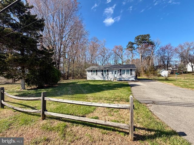 108 W HAWTHORNE DR, La Plata, MD 20646