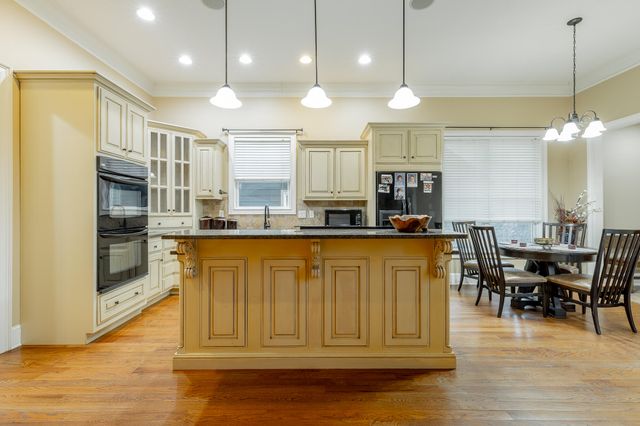 7400 Miss Madison Way, Ooltewah, TN 37363