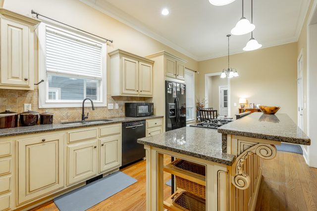 7400 Miss Madison Way, Ooltewah, TN 37363