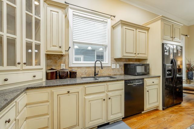 7400 Miss Madison Way, Ooltewah, TN 37363