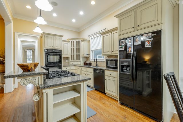 7400 Miss Madison Way, Ooltewah, TN 37363