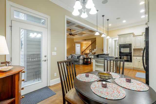 7400 Miss Madison Way, Ooltewah, TN 37363