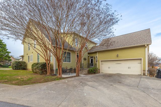 7400 Miss Madison Way, Ooltewah, TN 37363