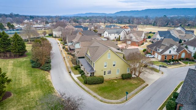 7400 Miss Madison Way, Ooltewah, TN 37363