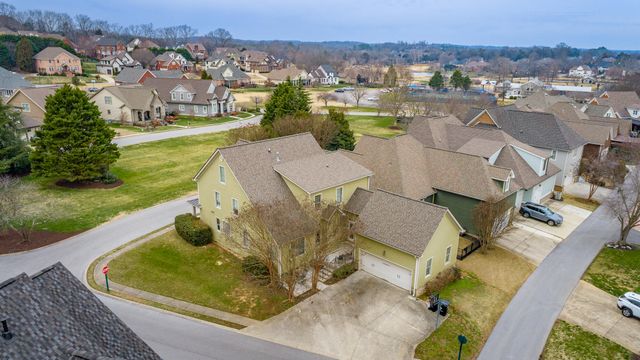 7400 Miss Madison Way, Ooltewah, TN 37363