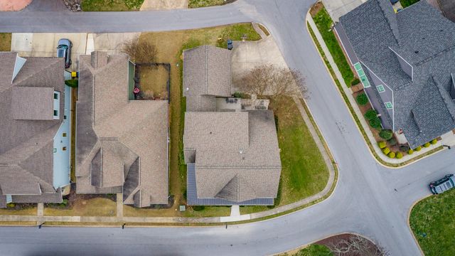 7400 Miss Madison Way, Ooltewah, TN 37363