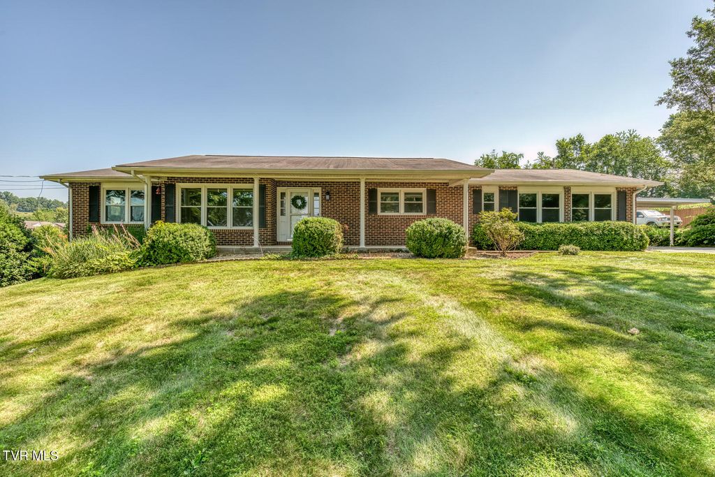 126 Charlem Hills Road, Jonesborough, TN 37659