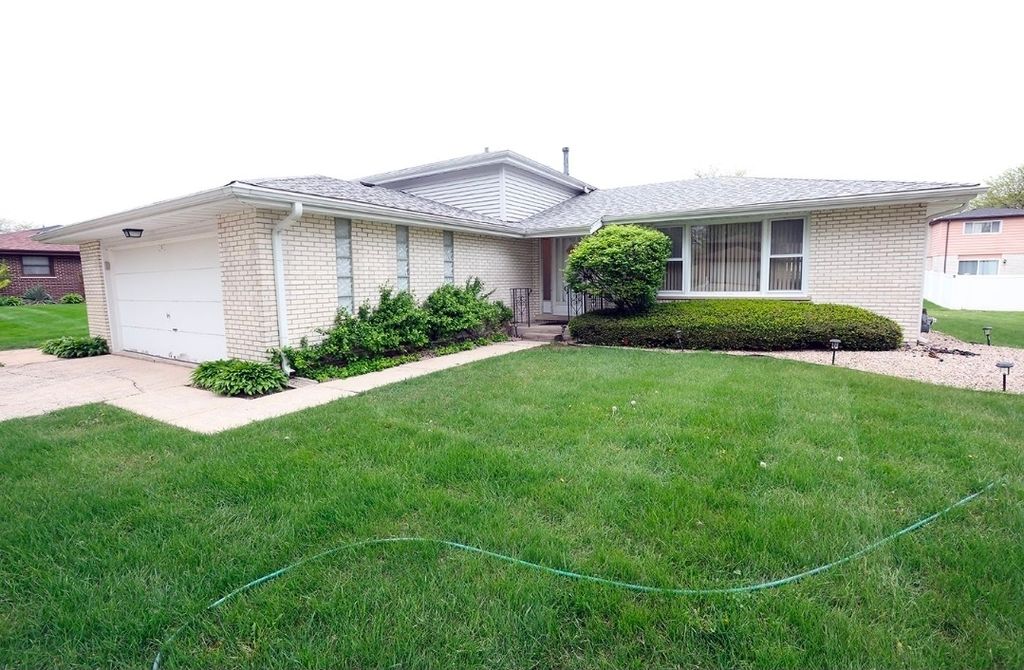 6024 Aspen Lane, Matteson, IL 60443