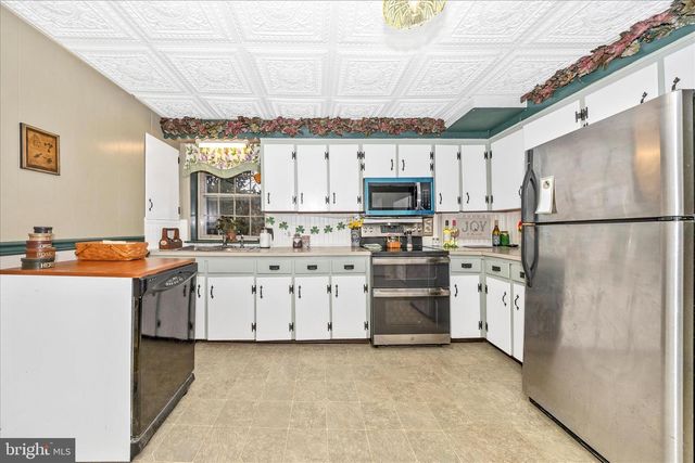 30 W POTOMAC ST, Williamsport, MD 21795