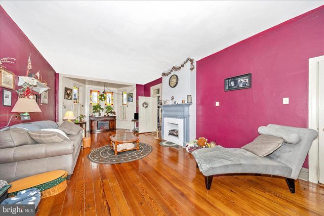 30 W POTOMAC ST, Williamsport, MD 21795