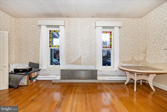 30 W POTOMAC ST, Williamsport, MD 21795