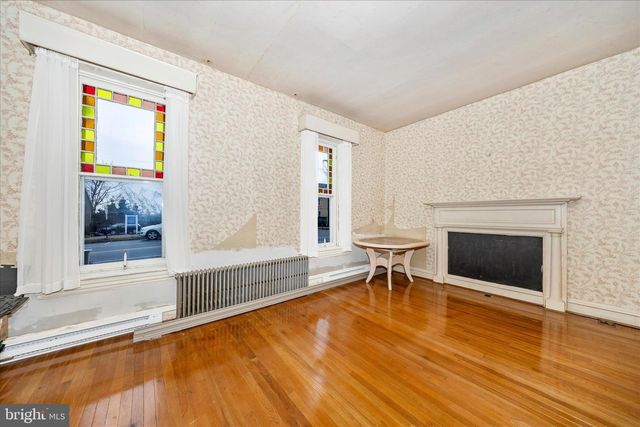 30 W POTOMAC ST, Williamsport, MD 21795