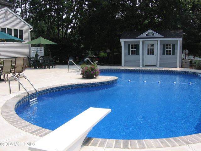 218 Michael Drive, Red Bank, NJ 07701